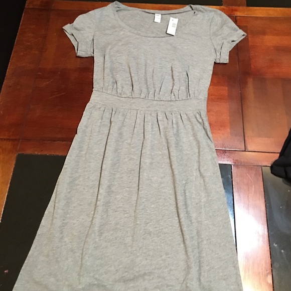 Old Navy Dresses & Skirts - Old navy t shirt dress