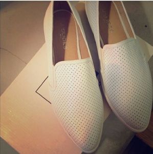 J/slides D-Perf Slip-on Sneaker