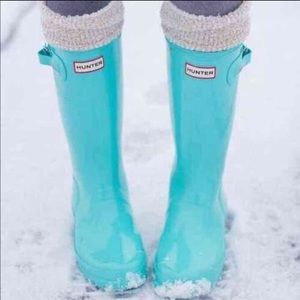 SOLD! BRAND NEW Tiffany blue hunter boots