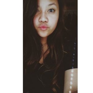 Meet your Posher, Ploy