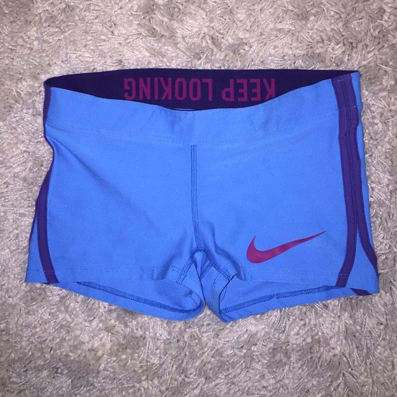 retro look Nike spandex "keep looking"