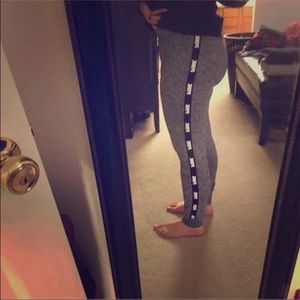 Great condition PINK ultimate yoga pants