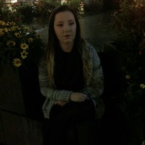 Meet your Posher, Haley