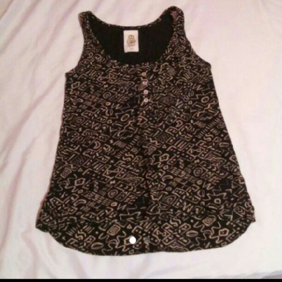 Obey tank