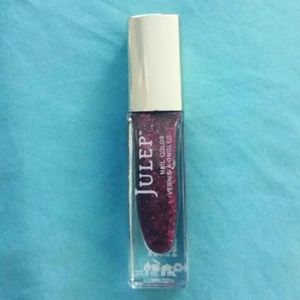 Julep "Betty" Nail Polish Glitter Lacquer January