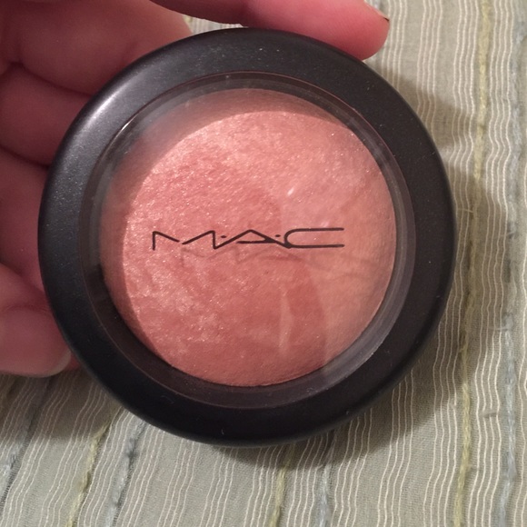 LE Mac Nuance Blush