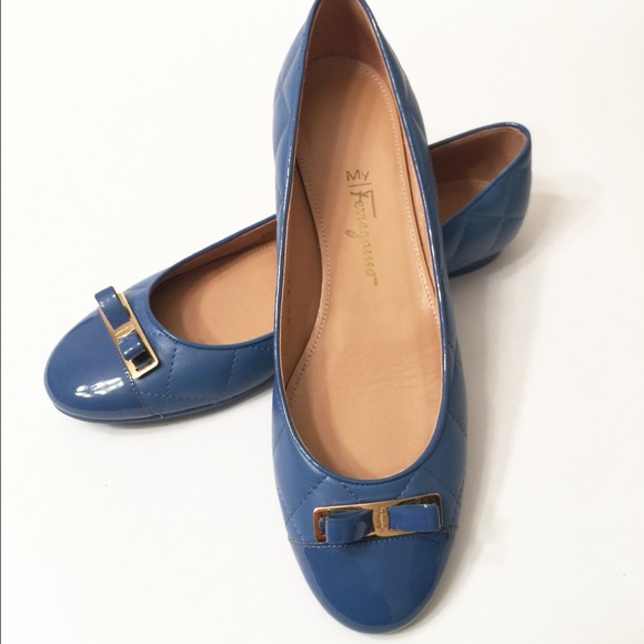 🎉Sale🎉 Auth Ferragamo leather flats/shoes SZ 7 - Picture 3 of 4