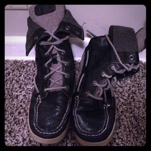 Sperry high tops, size 6m