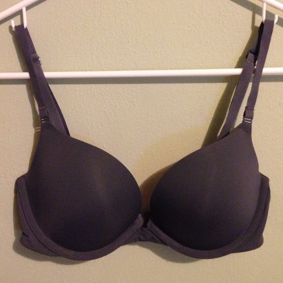 NWOT Victoria's Secret "Campus Push-up"