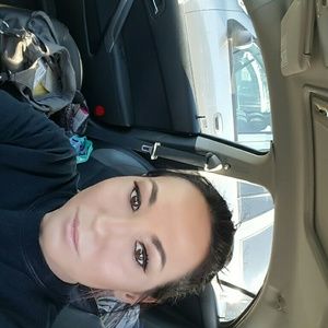 Meet your Posher, Jenna