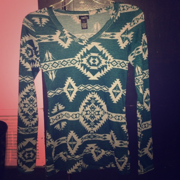 Long sleeve shirt