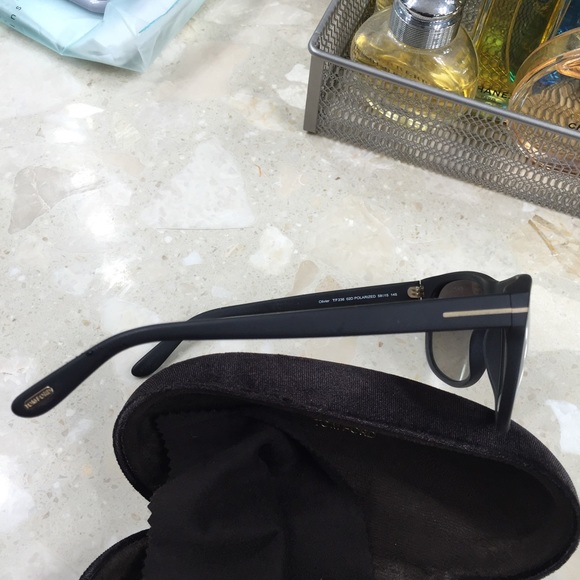Authentic Tom Ford Glasses - Picture 2 of 4