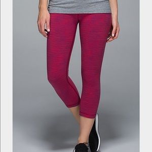 Lululemon Wunder under crops