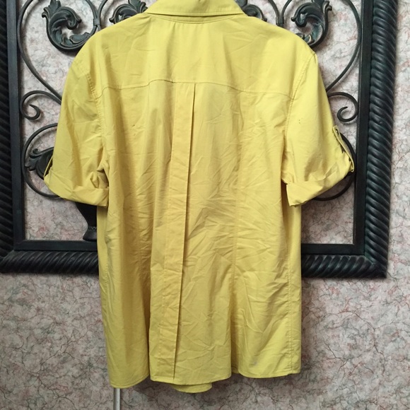 NY&Co Button Down - Picture 4 of 4