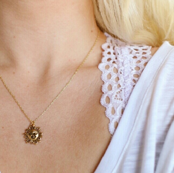 Meet your Posher, Casondra