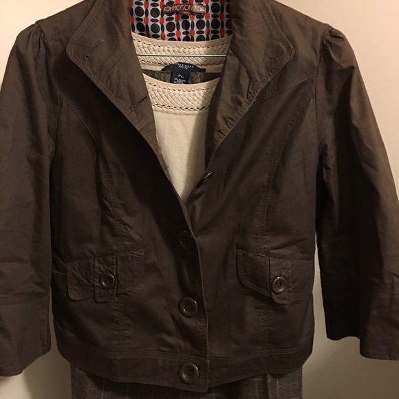 Brown Jacket - Picture 2 of 2