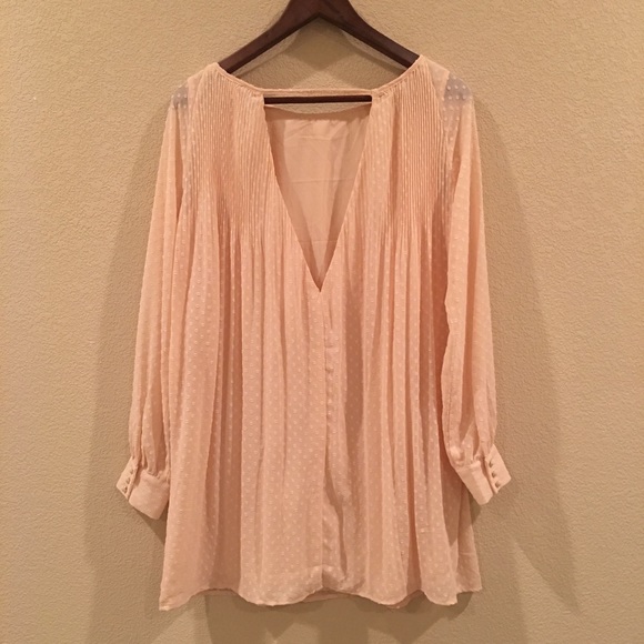 Kimchi Blue Dress via Urban Outfitters - Picture 2 of 4