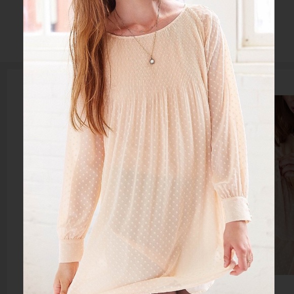 Kimchi Blue Dress via Urban Outfitters - Picture 4 of 4