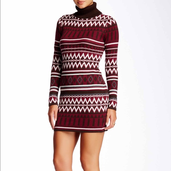 NEW Romeo + Juliet Sweater Dress