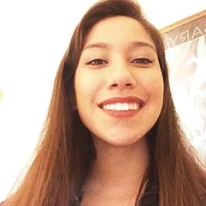 Meet your Posher, Sarahi