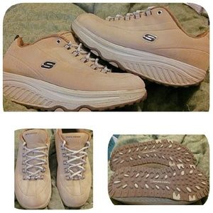 Sketchers Step Ups Optimize Fitness
