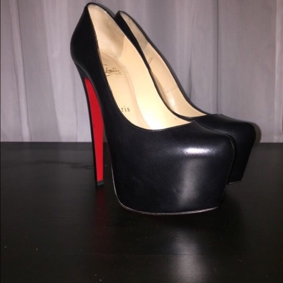 Christians Louboutin daffodil - Picture 2 of 2