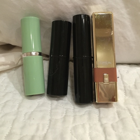 Neutral/Nude Lipstick Bundle!