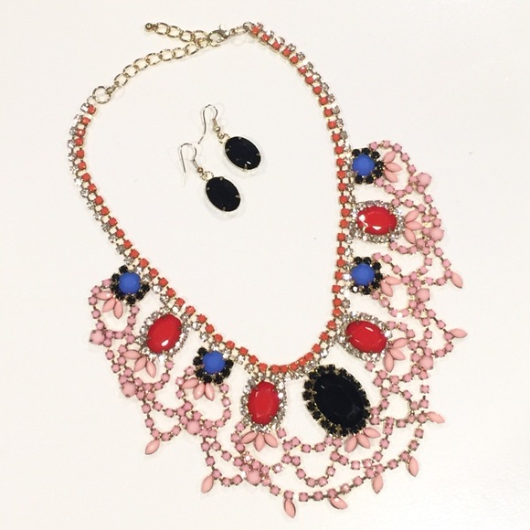 NEW Multi Color Necklace