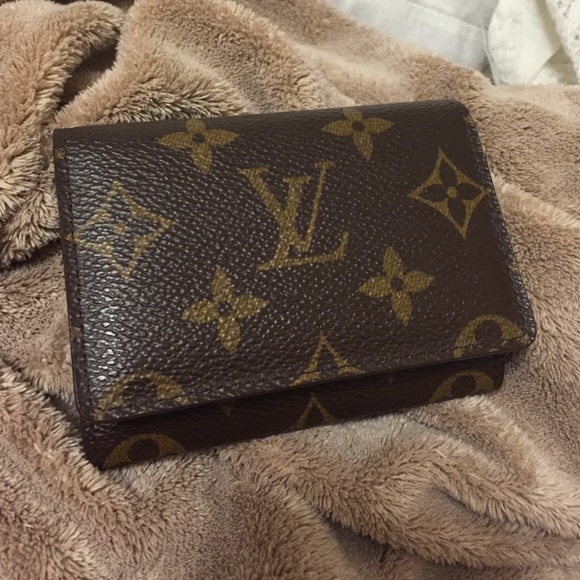 Louis Vuitton Accessories - AUTH LOUIS VUITTON Card Holder