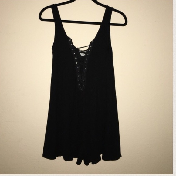 Black lace up romper - Picture 3 of 3