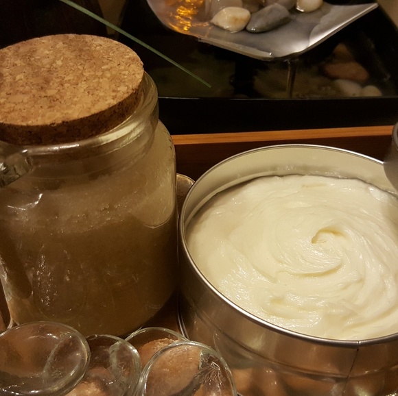 Meet your Posher, Kim - Picture 3 of 5