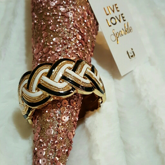 [ BOGO 50% ] T&J Designs B&W Braided Bangle