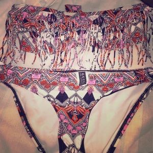 Guess Fringe Bikini Set👙