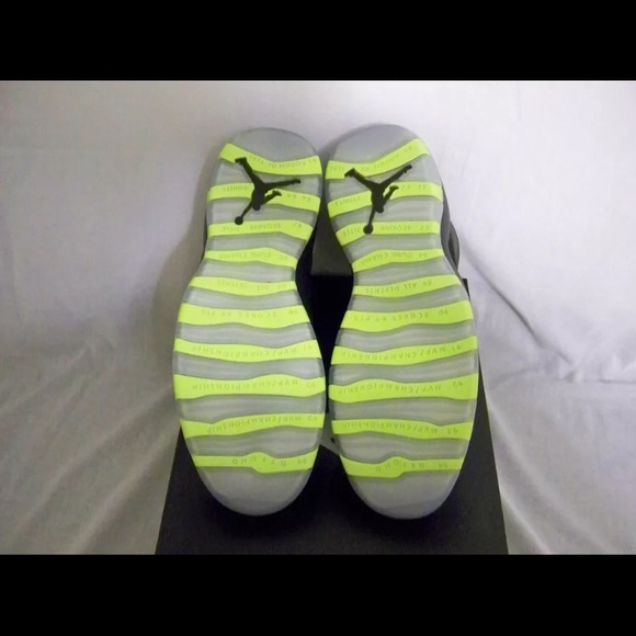 Authentic Air Jordan Retro 10 Venom Green - Men\'s