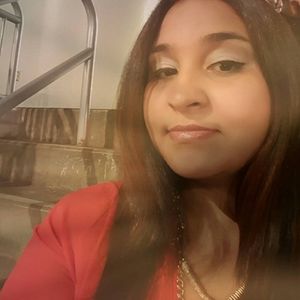 Meet your Posher, Yelitza