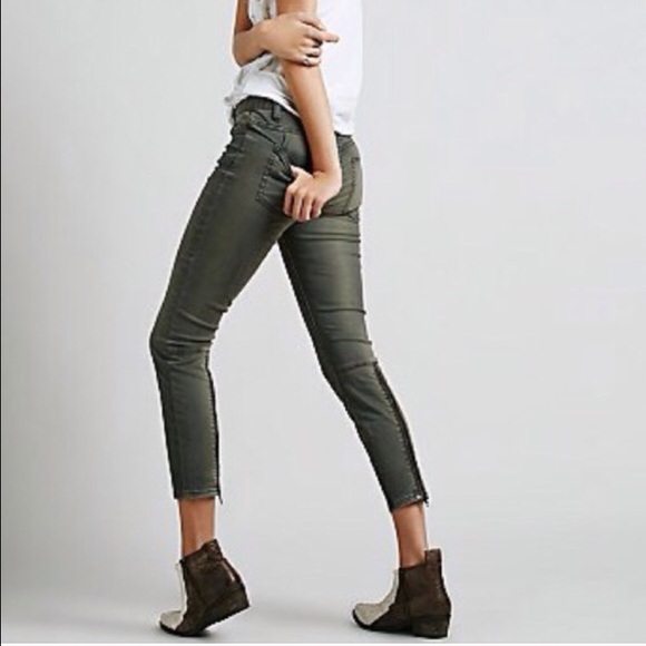 Free People Pants - Free People Suede Sateen Skinny Zipper Pants 29