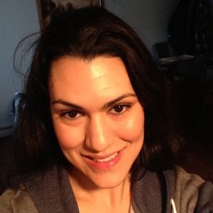 Meet your Posher, Theresa