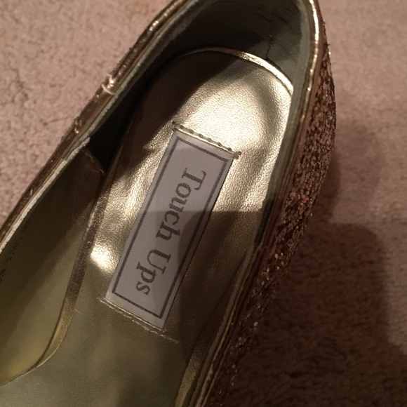 gold glitter heels - Picture 2 of 3