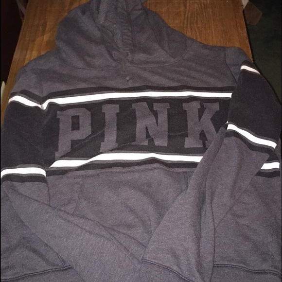 VS pink large dark gray hoody :)!! EUC