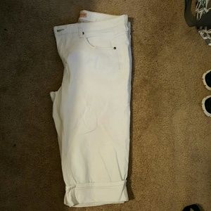 Size 12 White Capri Jeans