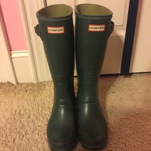 Hunter Huntress Wide Calf Rain Boots