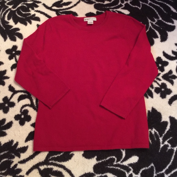 100% cashmere light sweater