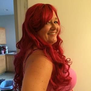 Meet your Posher, Cynthia