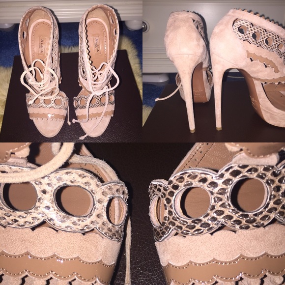 Alaia Nude Sandal Heels - Picture 4 of 4