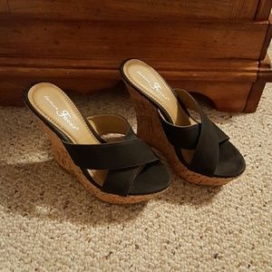 Size 6 cork bottom wedge sandals