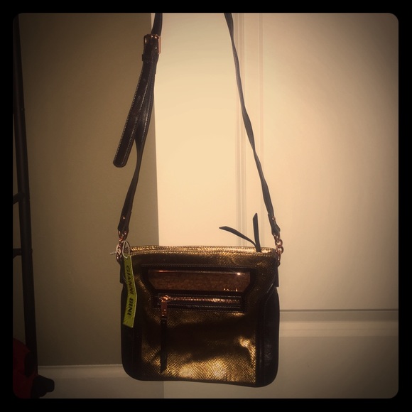 Gianni Bini crossbody