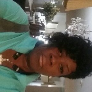 Meet your Posher, Shewanna