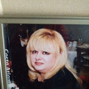 Meet your Posher, Faina