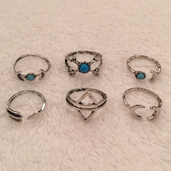 Moon & Arrow Boho Ring Set - Picture 2 of 3