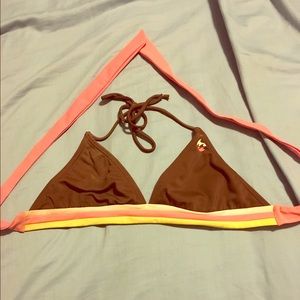 Billabong bikini top